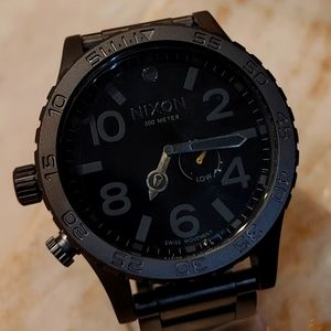 NIXON 51-30 tide watch